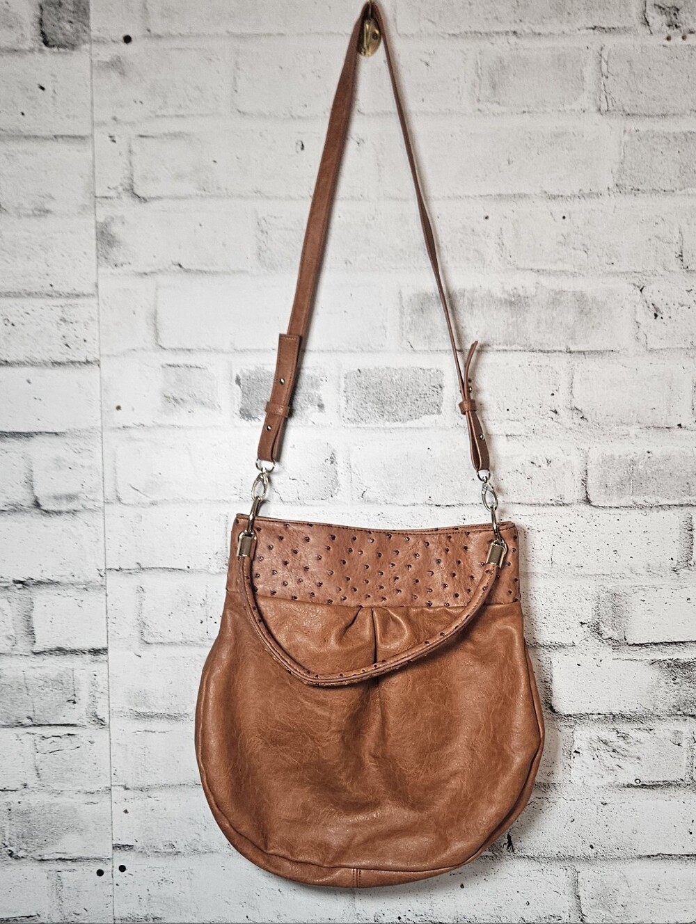 Smartset Brown Faux Ostrich Crossbody Shoulder Bag Slouch Hobo Purse
